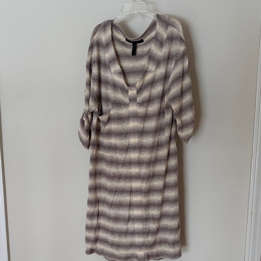 Women’s dress